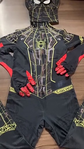 ٻҾ4 ͧԹ : ++++شմӷͧ Spider-Man: No Way Home - Spider-Man (Black & Gold Suit)